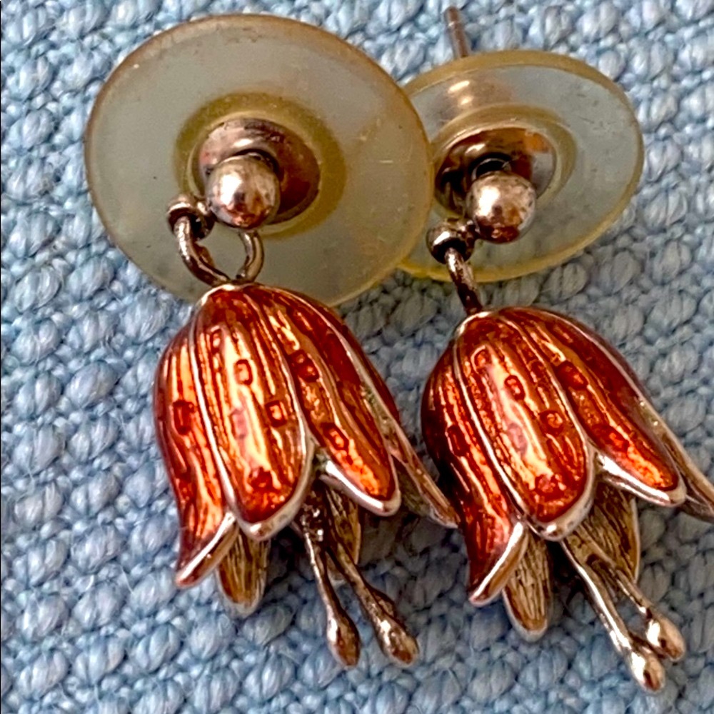 Articulated Enamel bell flowers dangle earrings
